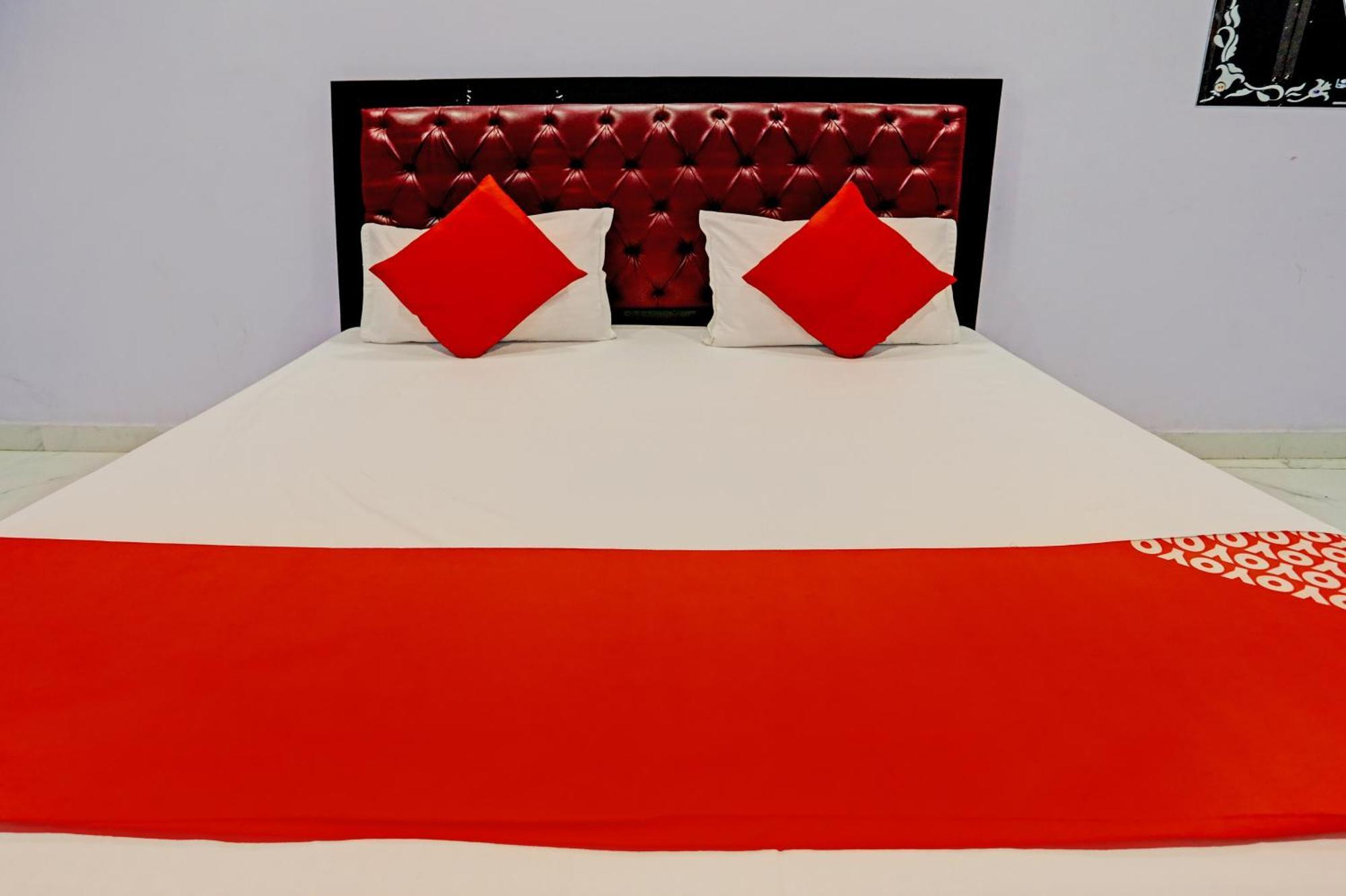 Oyo Flagship Hotel Star Inn Kanpur Exterior foto